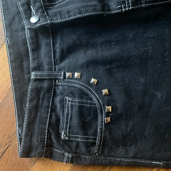 JNCO Black Straight Jeans with White Skull Back Pockets - Picture 3 of 3